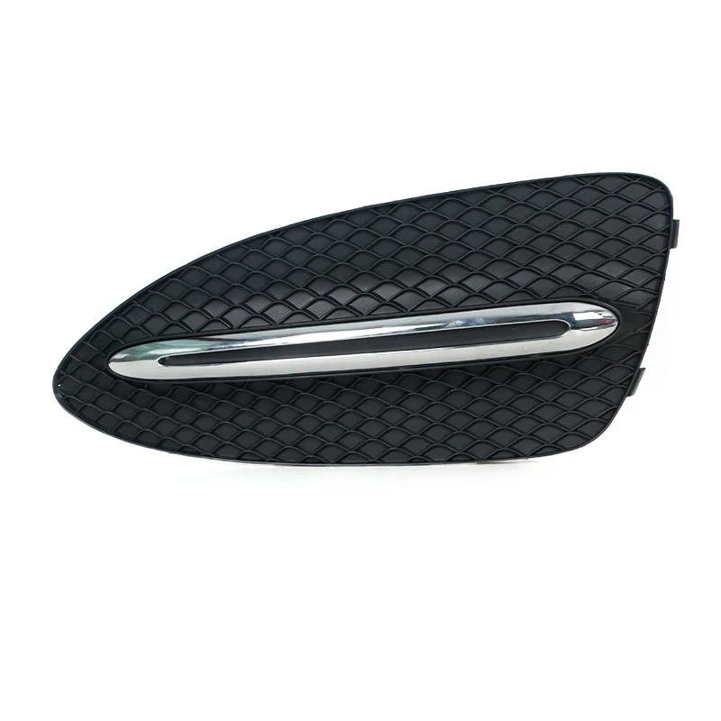 Tira decorativa cromada antiniebla Mercedes W246 CLA 2016-2019 - imagen 5