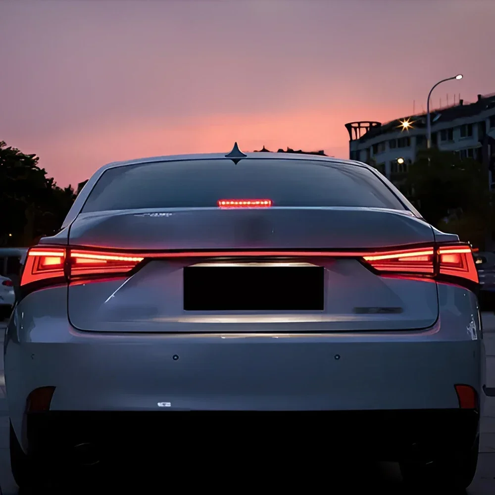 Faro trasero LED dinámico Lexus IS250 IS350 (2013-2020) - imagen 5