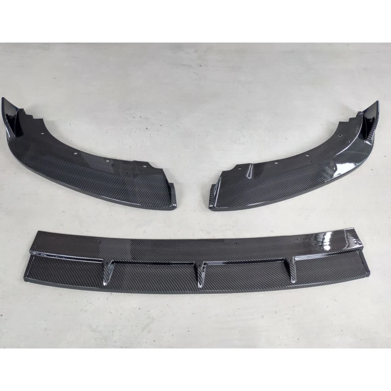 Divisor de aire frontal en negro brillante para Lynk & Co 02