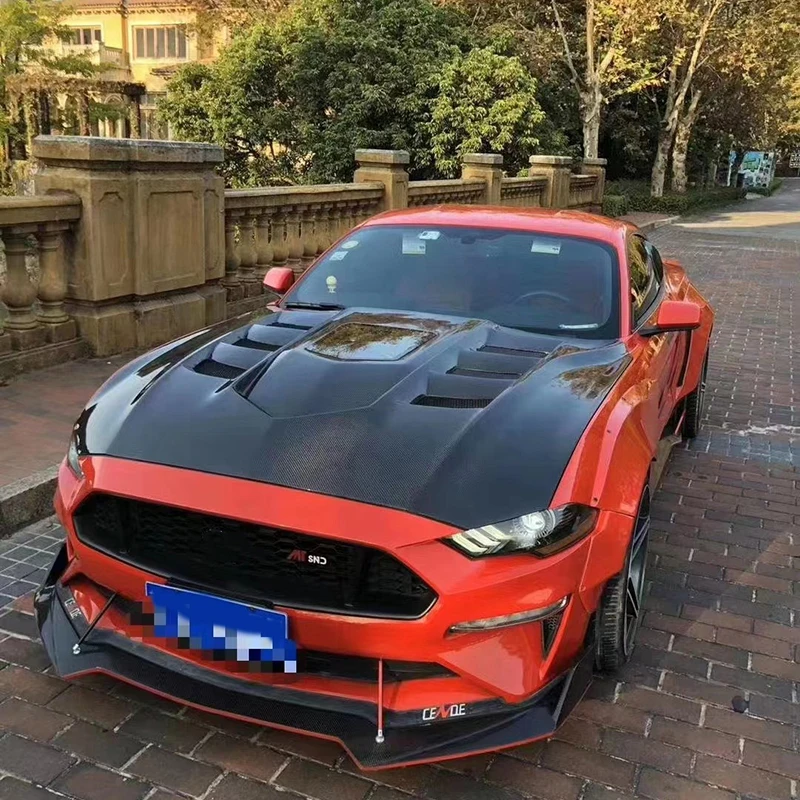 Vista del capó GTSS y su diseño para Mustang