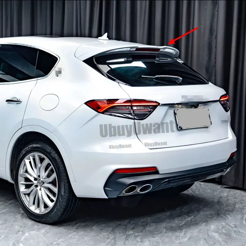 Alerón trasero fibra de carbono para Maserati Levante S