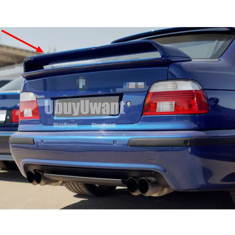 Alerón trasero BMW E39 visto desde atrás