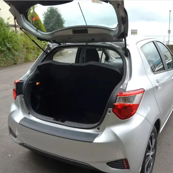 Amortiguadores de portón Toyota Yaris/Vitz XP130 Hatchback 2012-2019