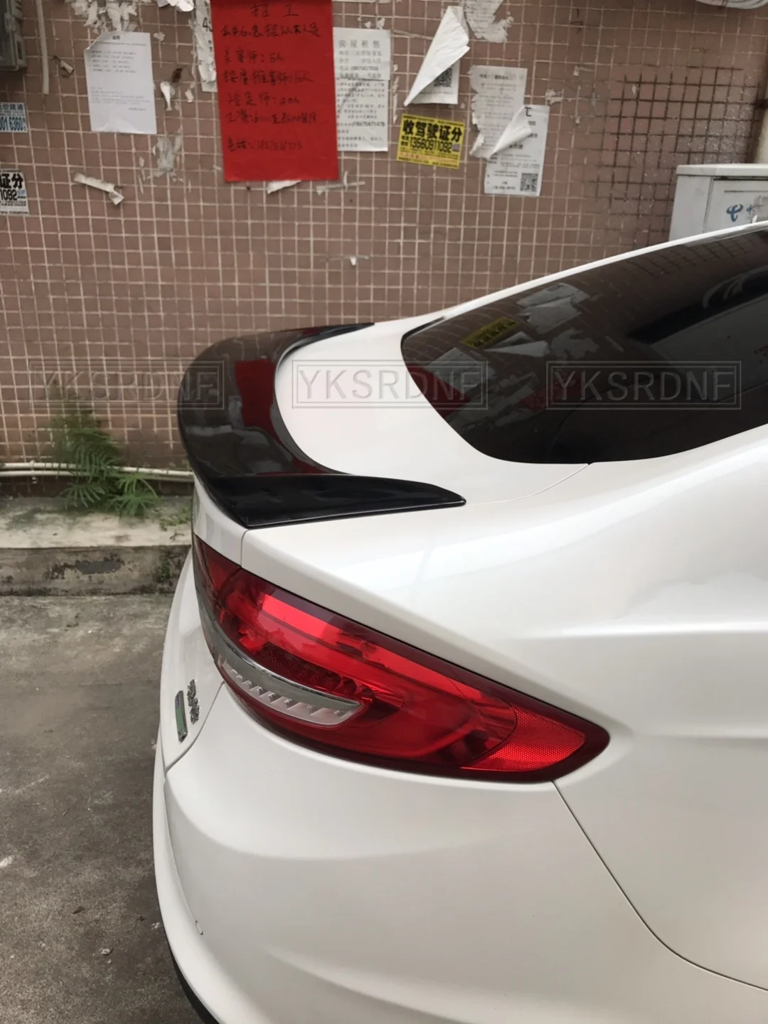 Alerón pintado para Ford Mondeo Mk4 2008-2012 – varios colores - imagen 2