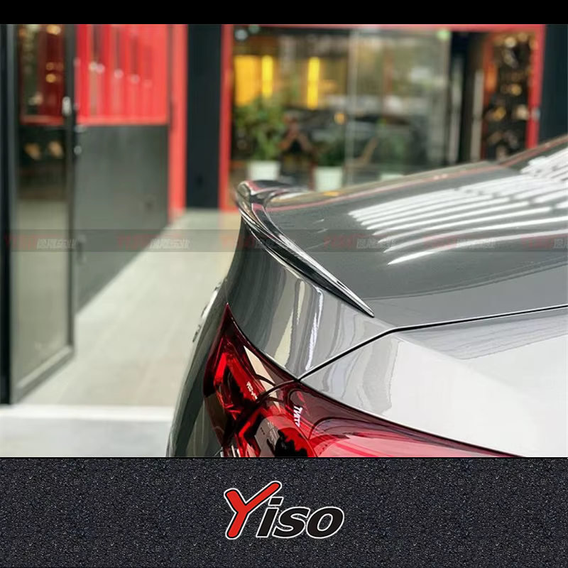 Alerón trasero de fibra de carbono para Mercedes CLA W118 AMG - imagen 2