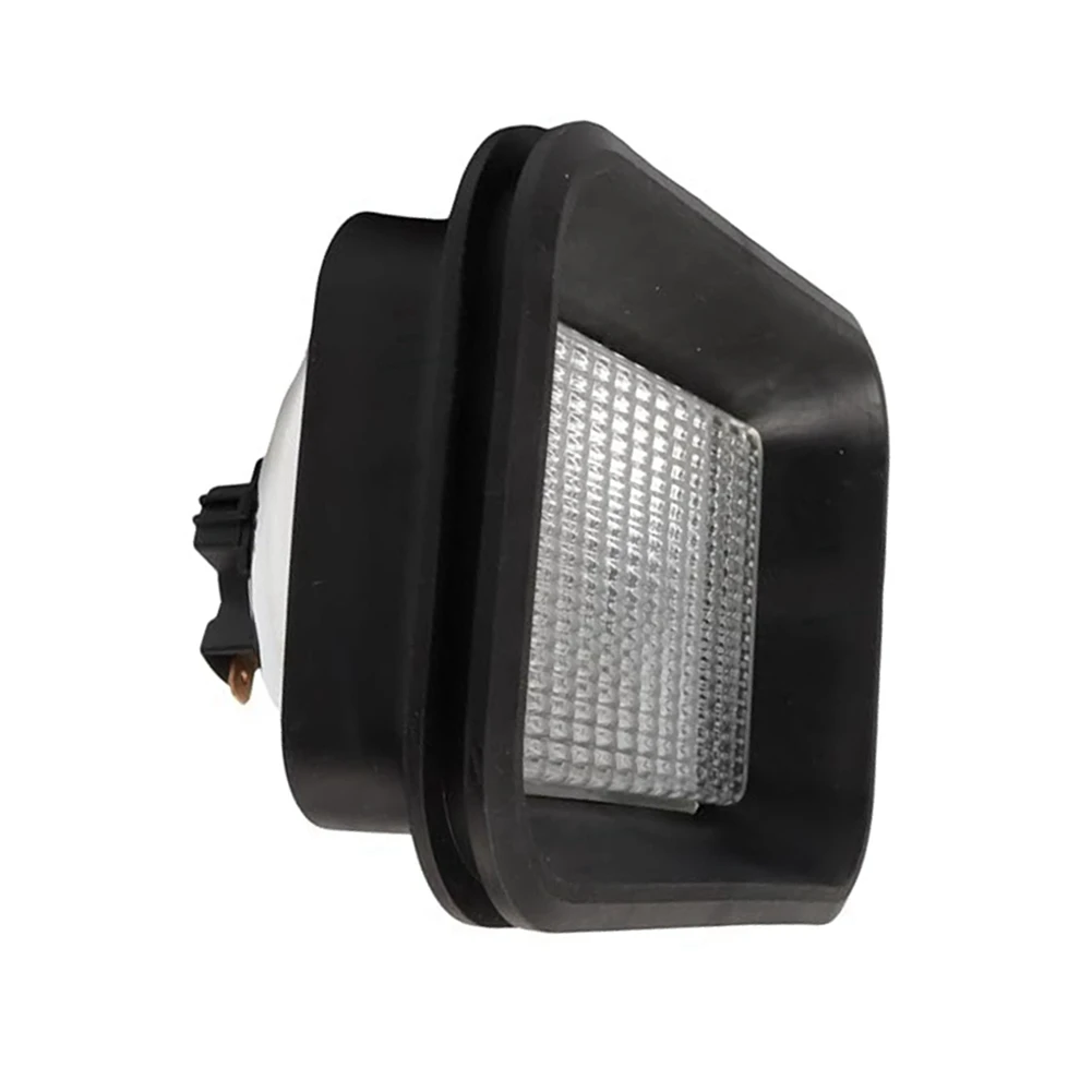 6703796/6665922 Piloto trasero Bobcat 553, 653 y 753 - imagen 2