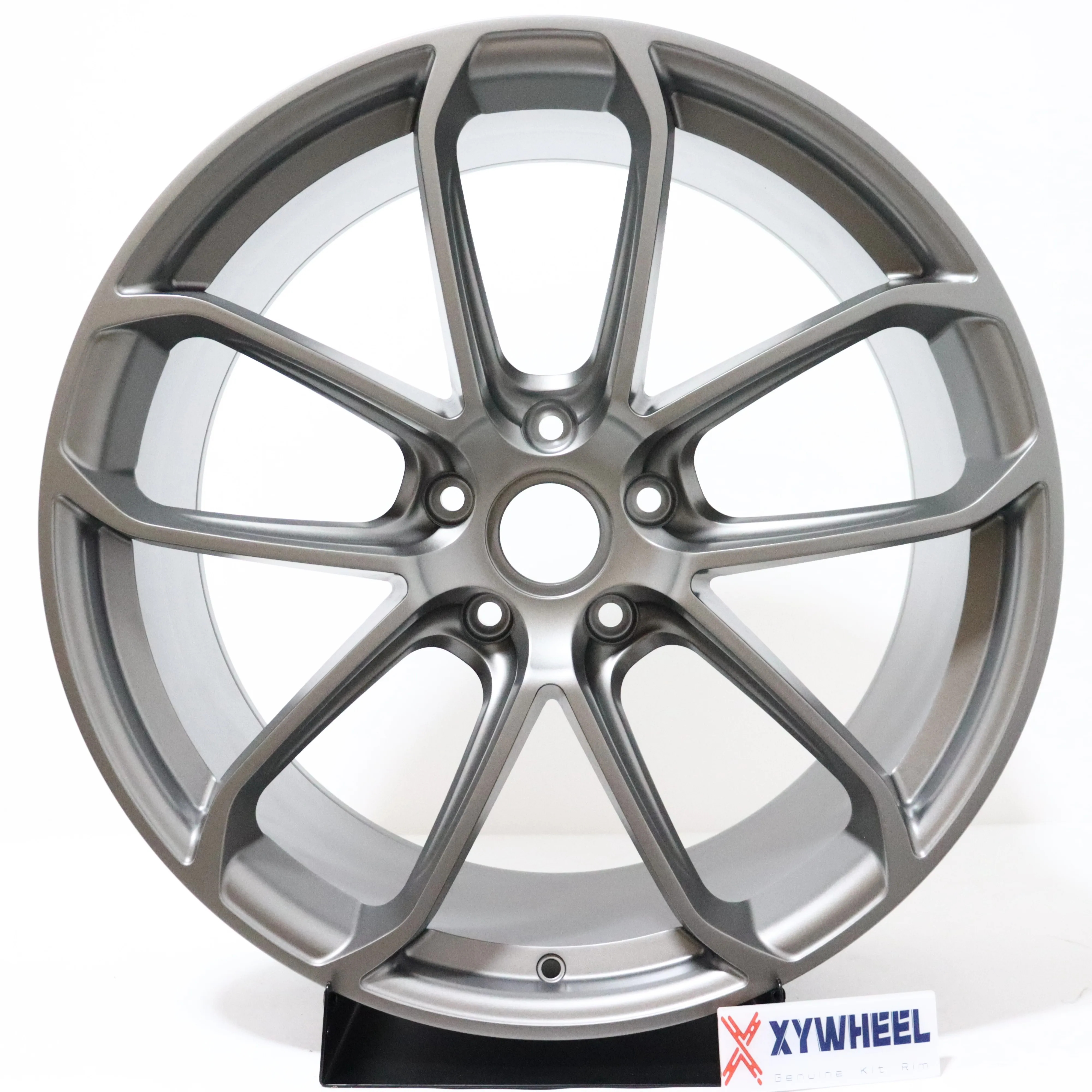 Llanta forjada Xywheel diseño Cayenne