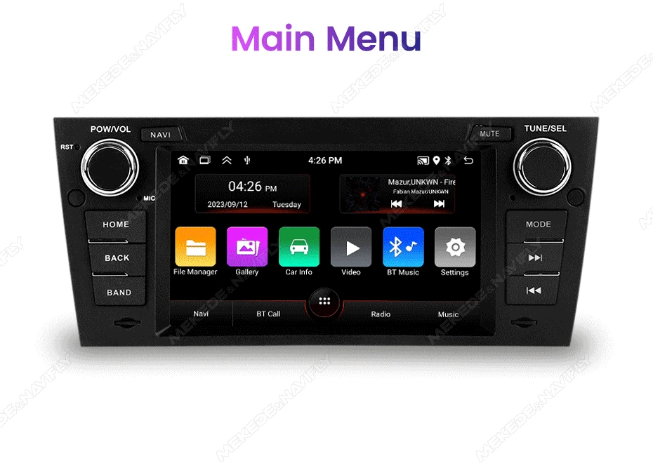Pantalla de la unidad multimedia instalada en el salpicadero
