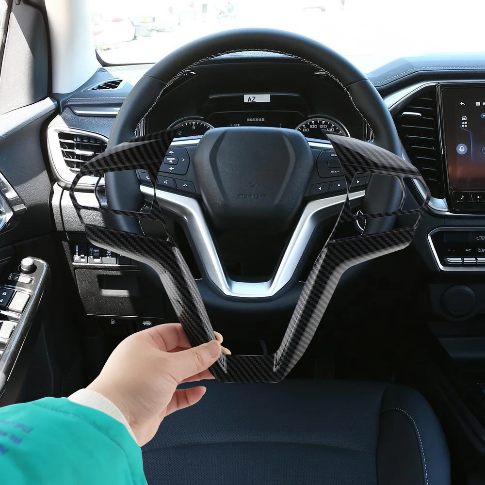 Detalle de lentejuelas del embellecedor de volante Isuzu D-Max