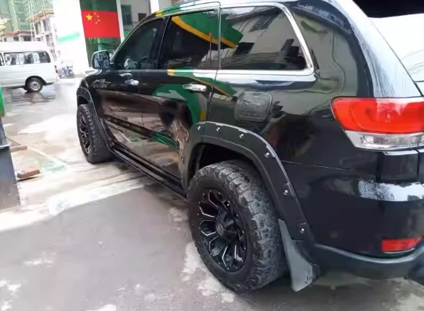 Protector de ceja de rueda para Jeep Grand Cherokee WK2