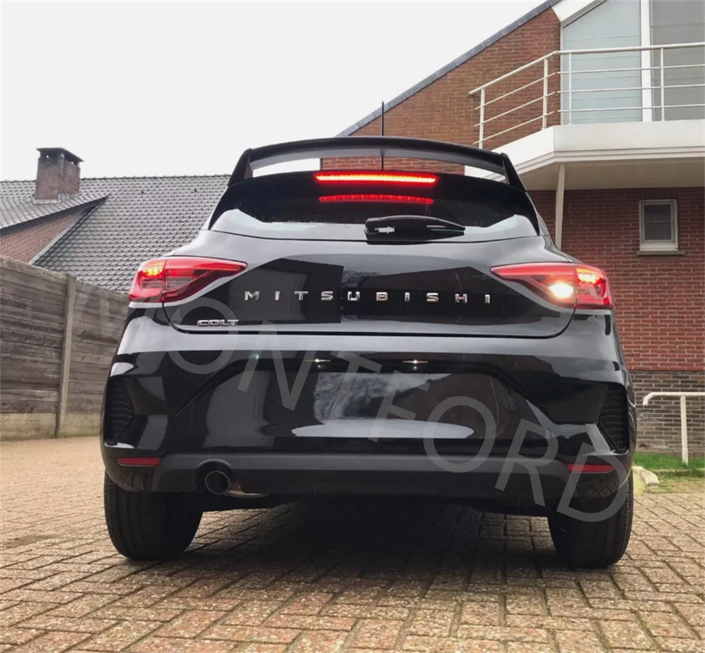 Alerón trasero de techo para Renault Clio V 2019-2024 - imagen 2