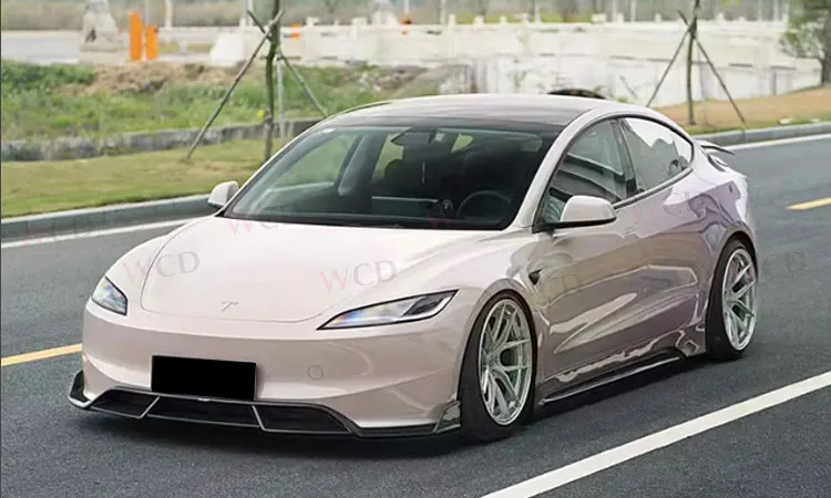 Faldones laterales de fibra de carbono para Tesla Model 3