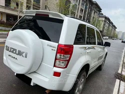 Alerón trasero ABS plateado Suzuki Grand Vitara 2007-2015