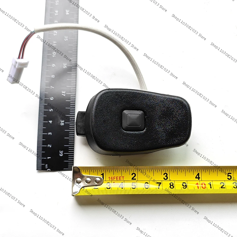Cerradura trasera con tirador e interruptor maletero Great Wall M4 - imagen 2