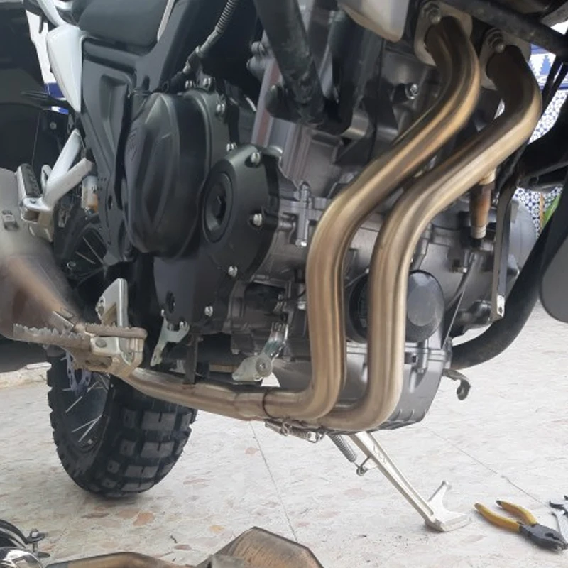 Escape completo Macbor Montana XR5: tubo medio y silenciador - imagen 2