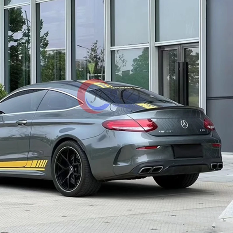 Alerón trasero estilo M4 negro brillante Mercedes Clase C W205 - imagen 5