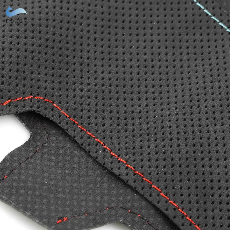 Cubrrvolante BMW M Sport Alcantara con costuras rojas y azules – E90 E92 E93 - imagen 3