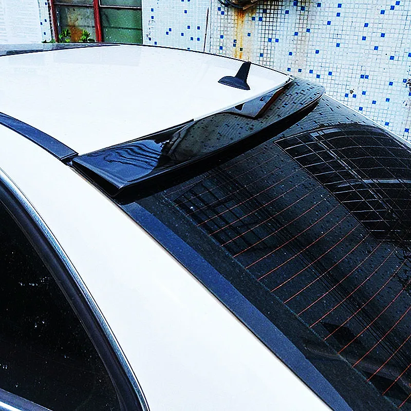 Alerón techo carbono negro Mercedes W204 Clase C 2008-2014 - imagen 3