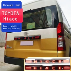 Pilotos LED antiniebla y marcha atrás para Toyota Hiace 2019-2022