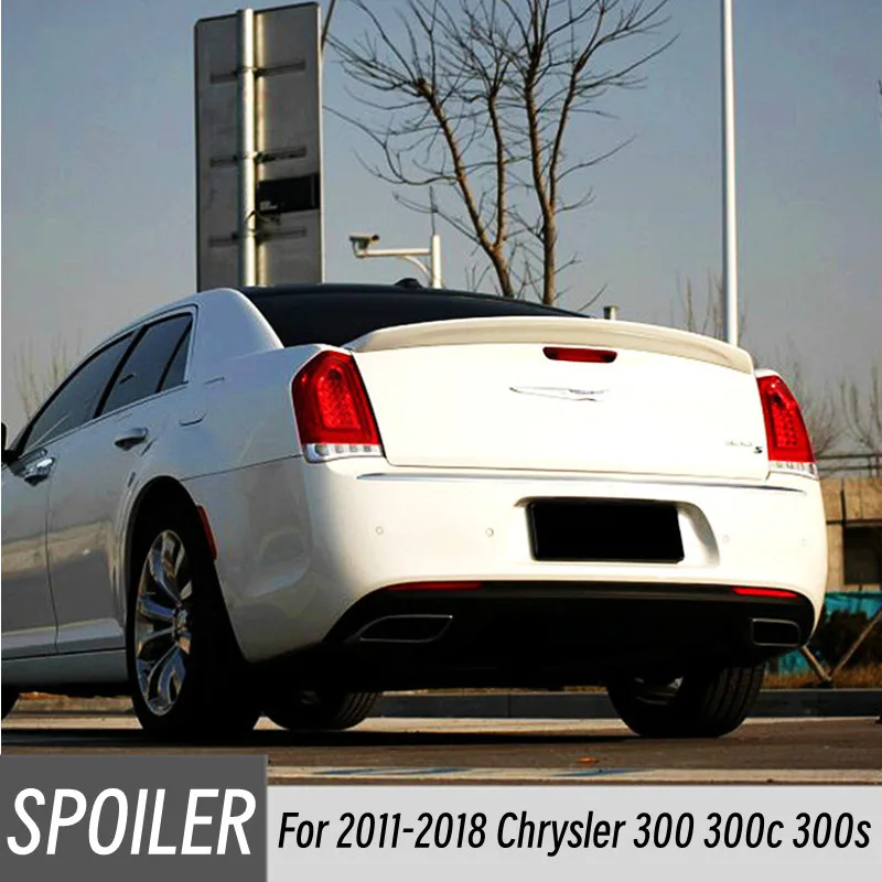 Alerón cola de pato carbono blanco y negro – Chrysler 300 300C 300S