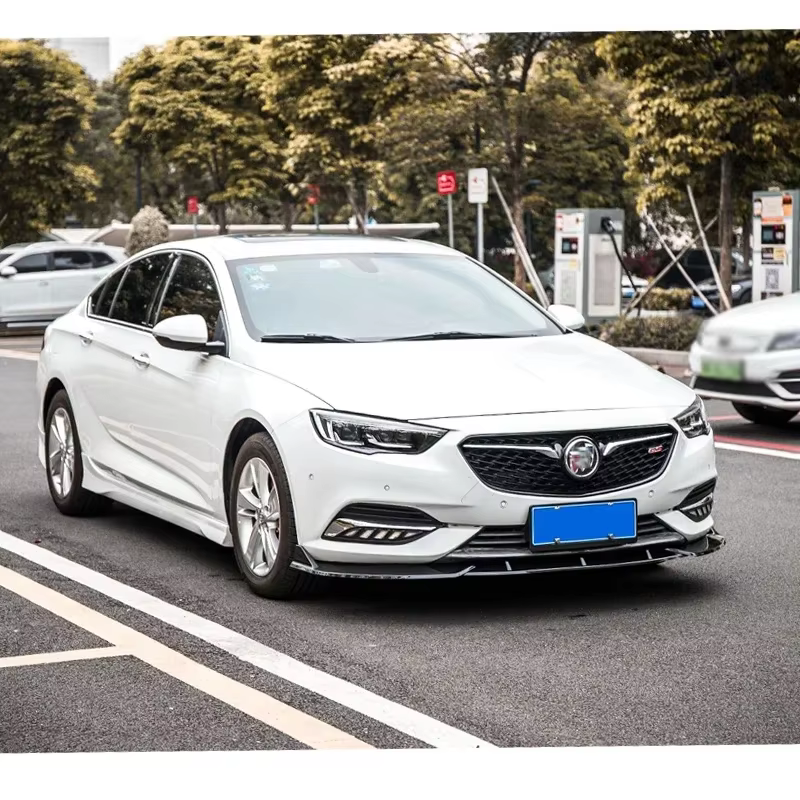 Faldón delantero Buick Regal 2017-2019 – Splitter negro brillante - imagen 5