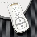4 Button S-White
