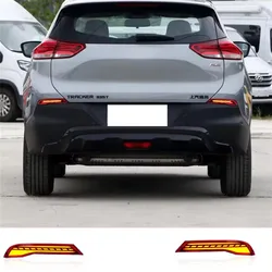Reflector LED parachoques trasero Chevrolet Tracker 2019-2023