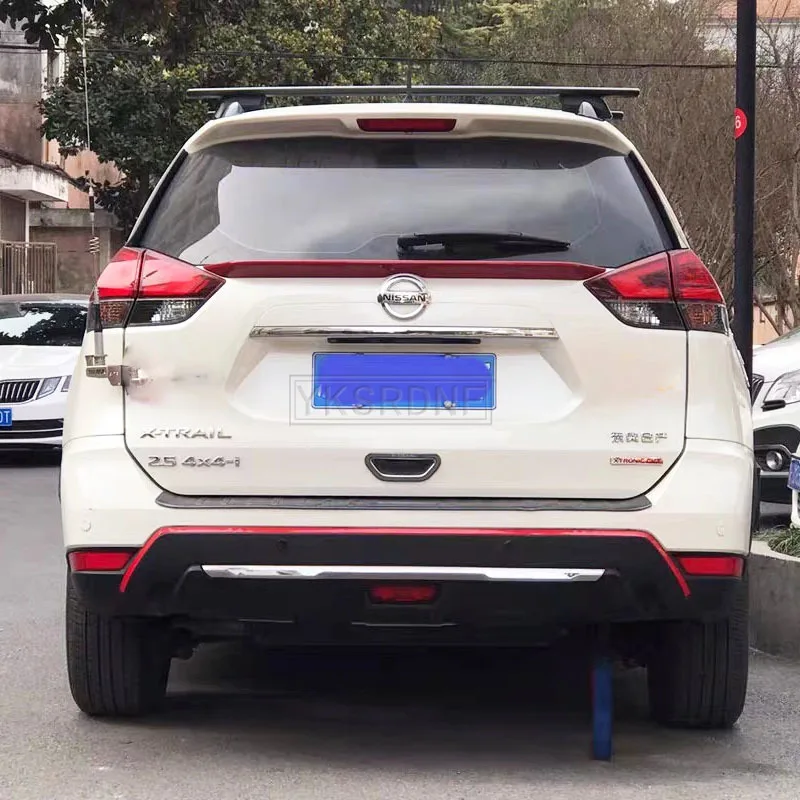 Vista frontal de la tapa de maletero KLSHIRU para Nissan Rogue X-Trail