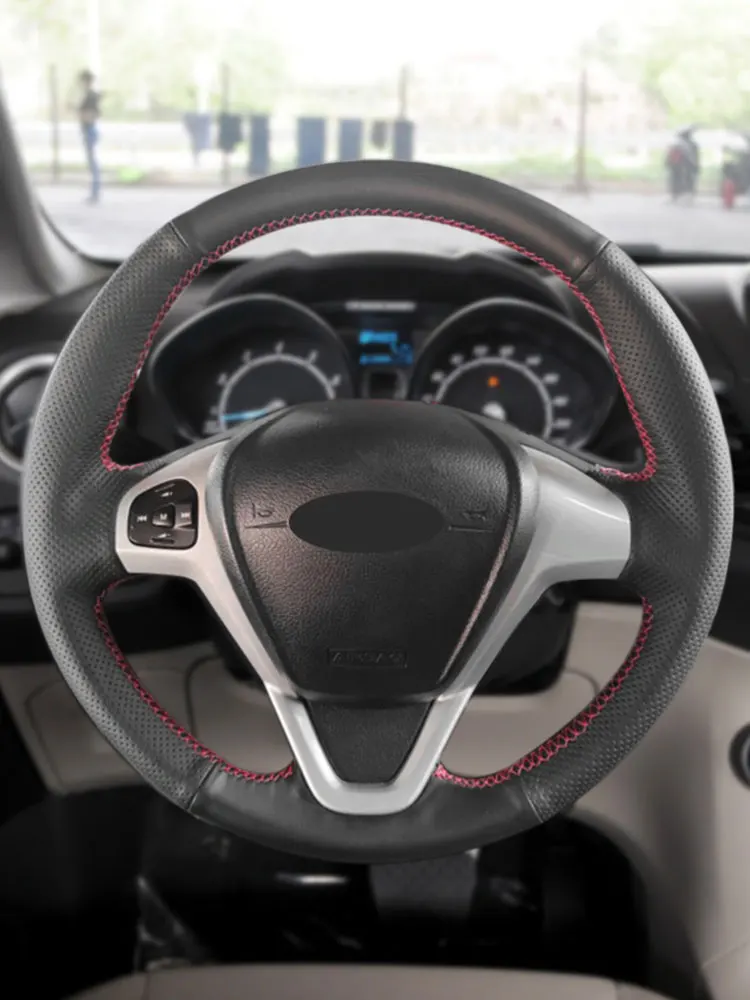 Funda de volante de cuero perforado para Ford EcoSport y Fiesta - imagen 4