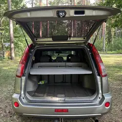 Amortiguador gas maletero Nissan X-Trail T30 2000-2007 portón SUV