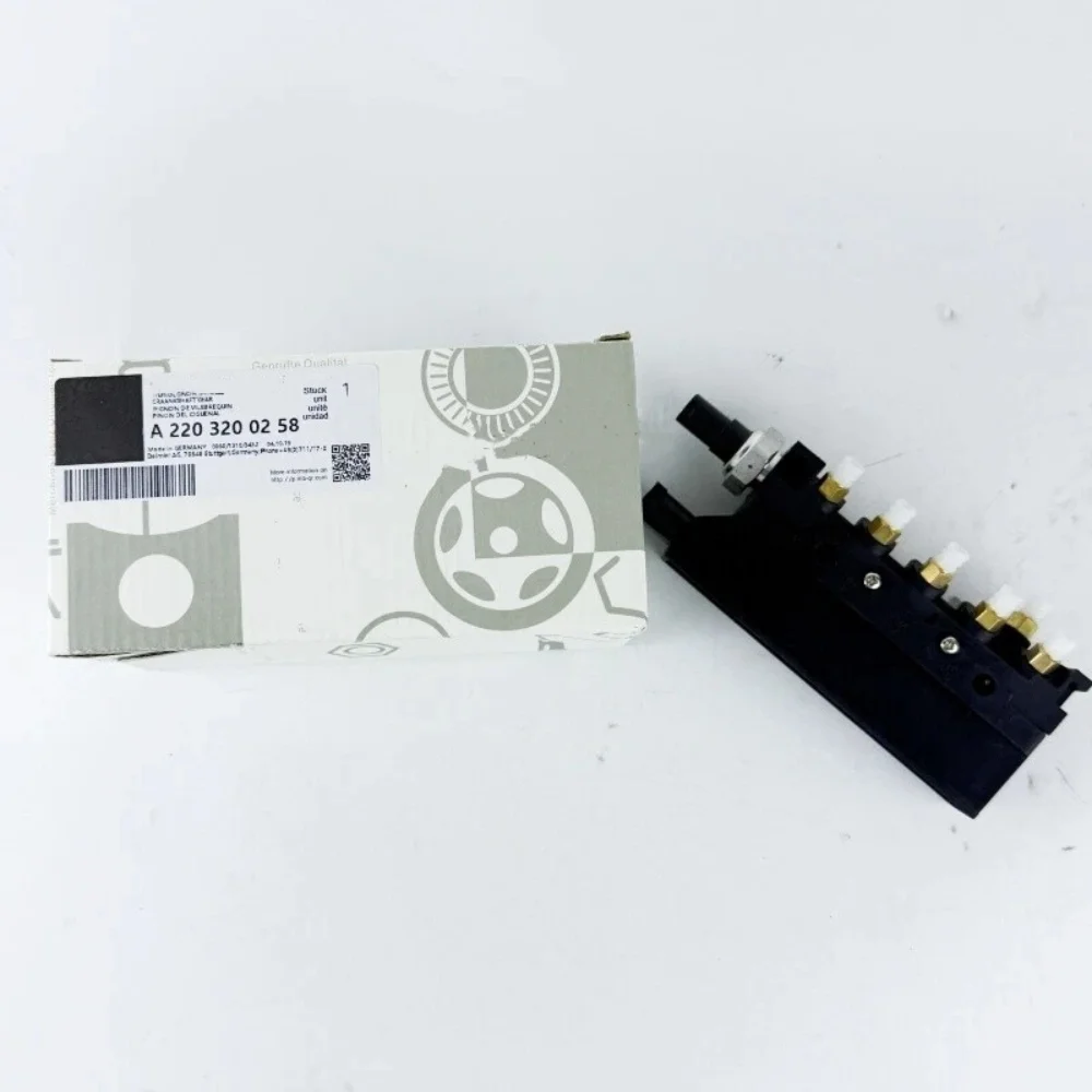 2203200258 Bloque de válvulas suspensión neumática Mercedes S W220