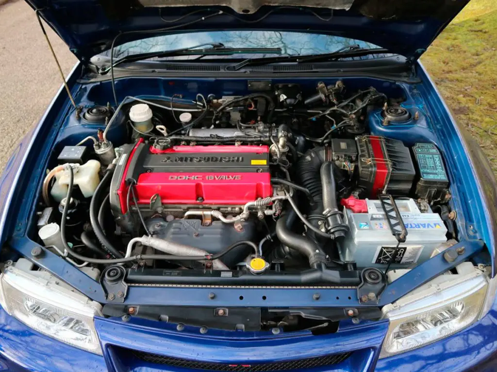 Amortiguadores de gas para capó Mitsubishi Lancer Evolution VI CP9A