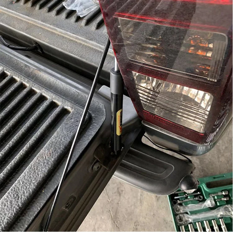 Amortiguador de resorte de Gas para puerta trasera, soporte de elevación de acero inoxidable para Renault Alaskan 2014-2019 2020 2021 2022 - imagen 2