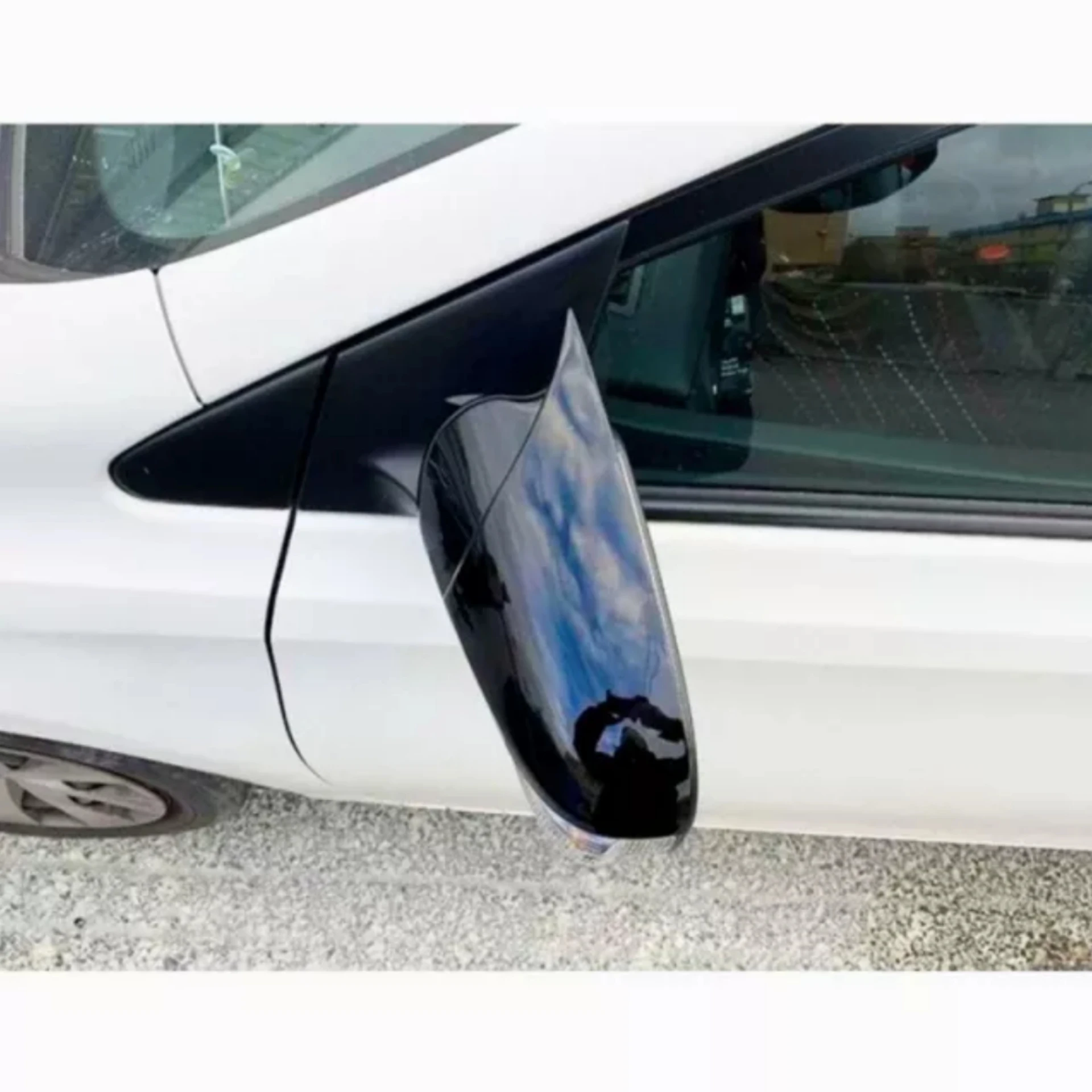 Tapas retrovisor murciélago negro brillante – Toyota Yaris 2011-2017 - imagen 2