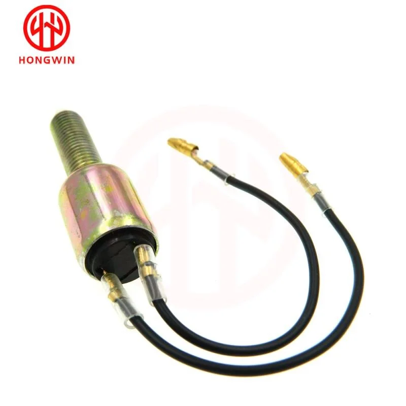 Detalle visual del interruptor de luz de freno para vehículos Nissan