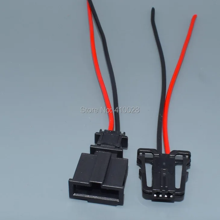 Conector de 2 pines para lámpara de matrícula