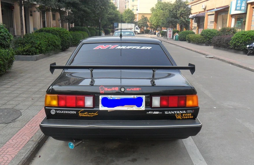 Detalle del acabado de los embellecedores de rejilla