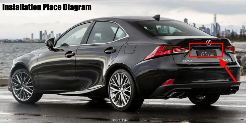 Cámara de reversa instalada en Lexus IS