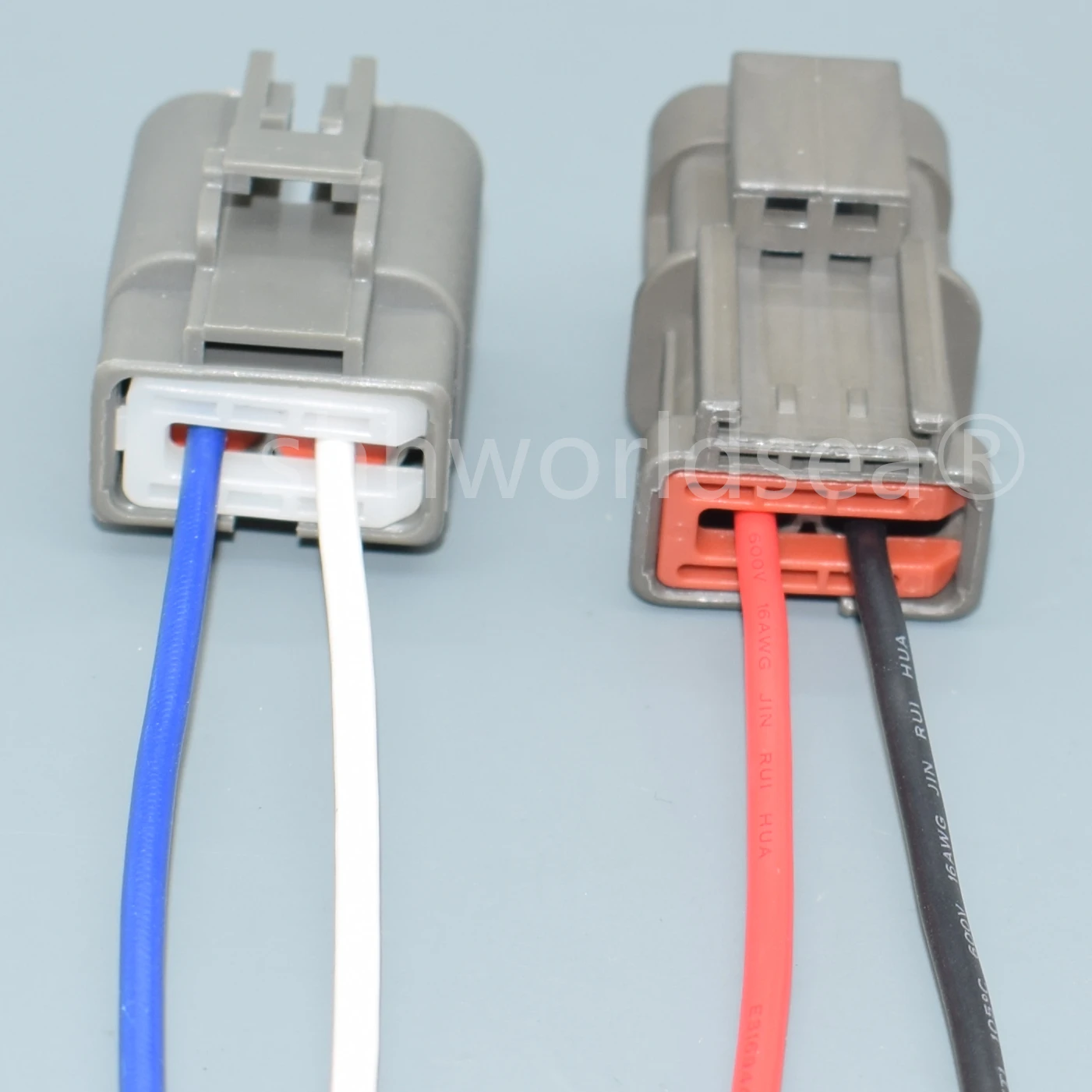 Instalación del conector en el cableado del vehículo
