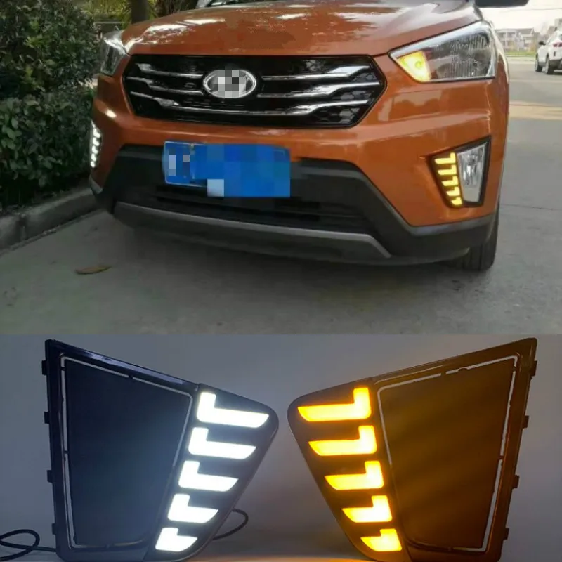 Luz LED DRL instalada en el parachoques delantero de un Hyundai IX25