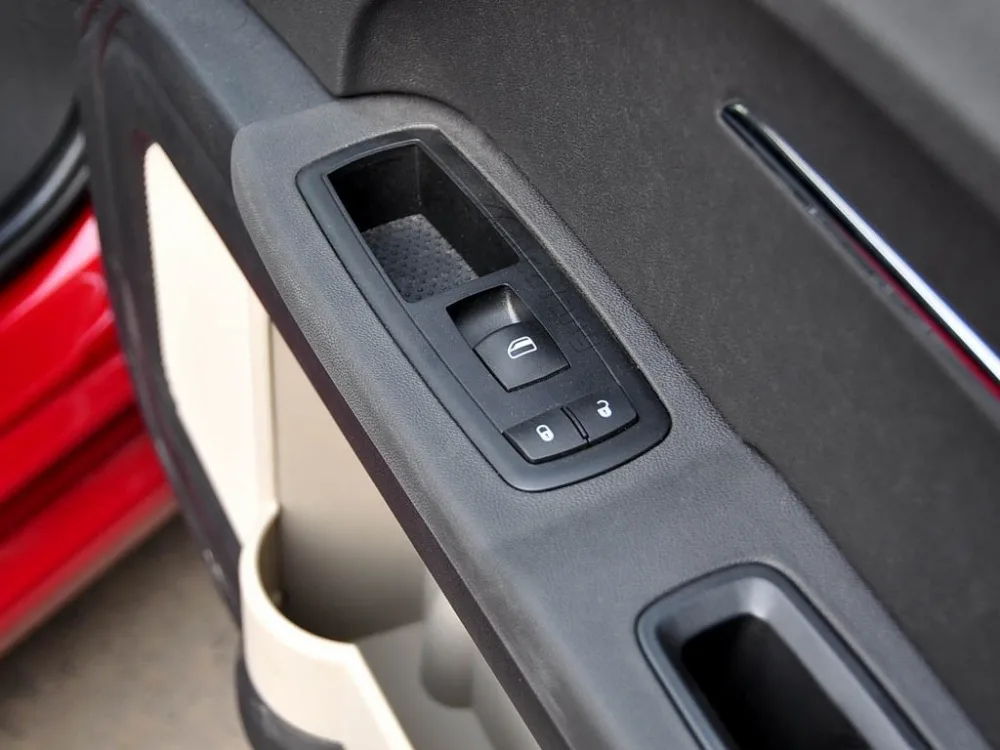 Interruptor de alzacristal frontal derecho para Chrysler y Dodge