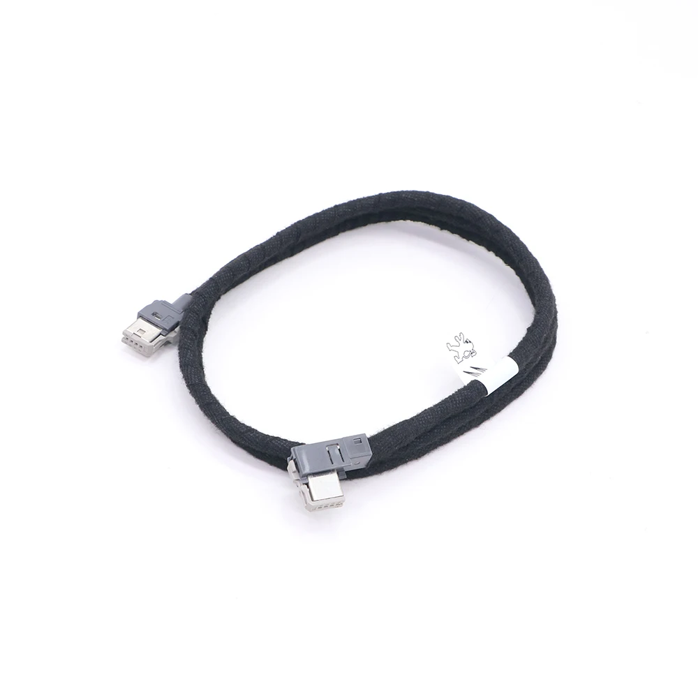 Vista del conector de 4 pines del cable USB GDJLINK