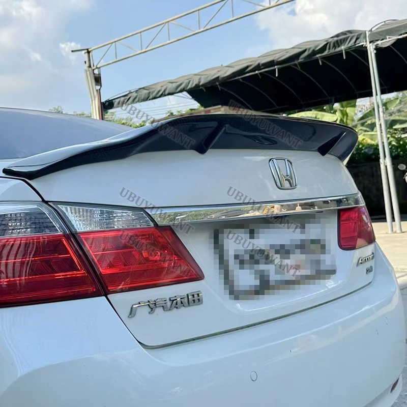Alerón trasero fibra carbono Honda Accord 2014-2017