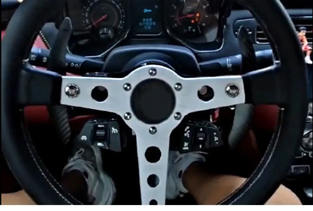 Instalación de la extensión en volante Camaro