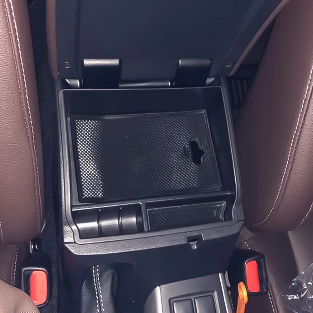 Detalle del organizador con amortiguación interior