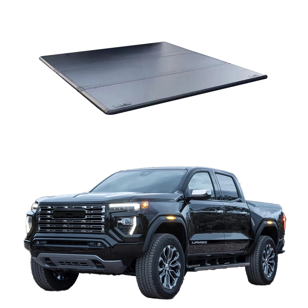 Cubierta Tonneau triple dura instalada en camioneta