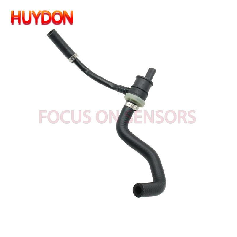 Tubo flexible PCV instalado en compartimento del motor