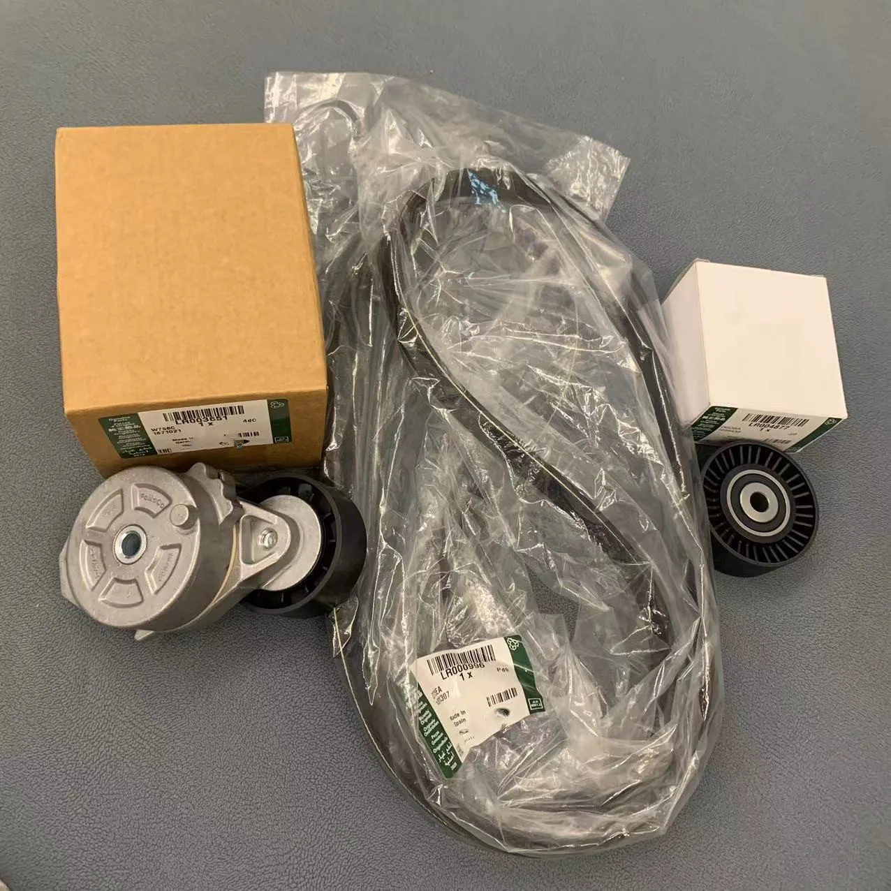 Conjunto de alternador y tensor 2.2L