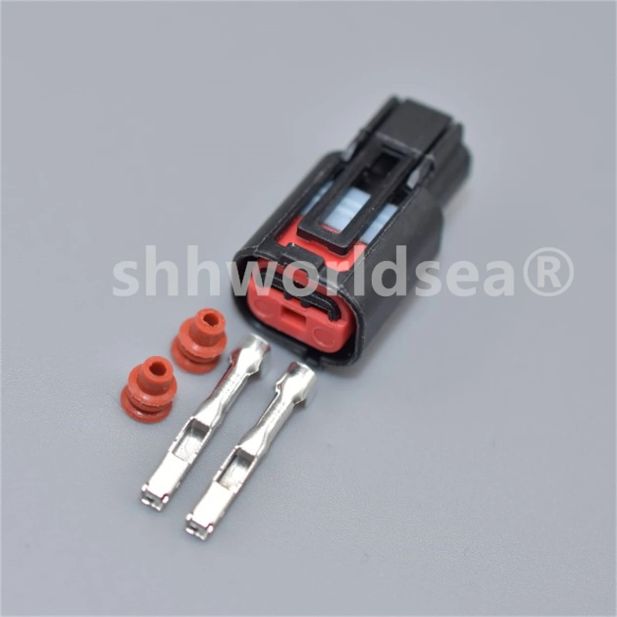 Vista frontal del conector Shhworldsea