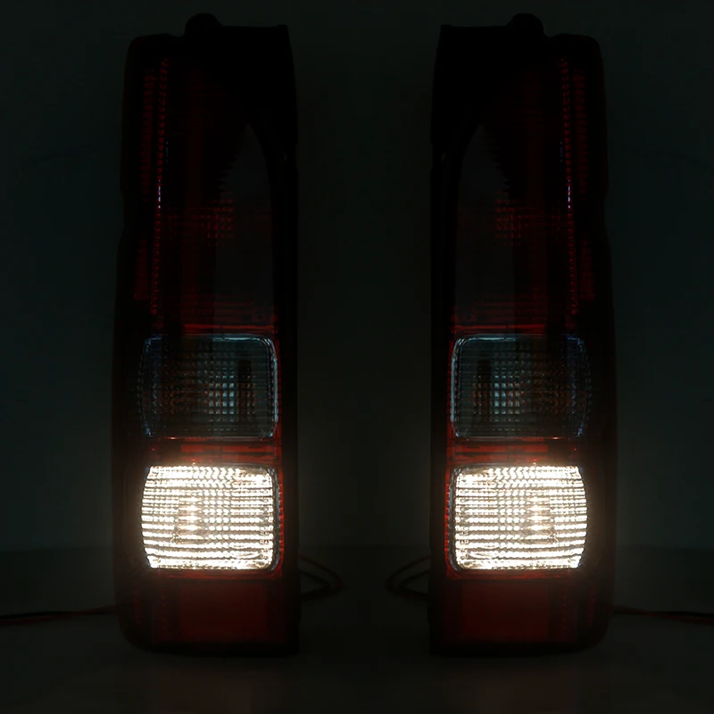 Luz trasera Hiace - vista lateral